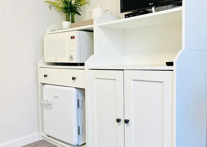 Stylowy Dla Dwojga W Zacisznej Okolicy